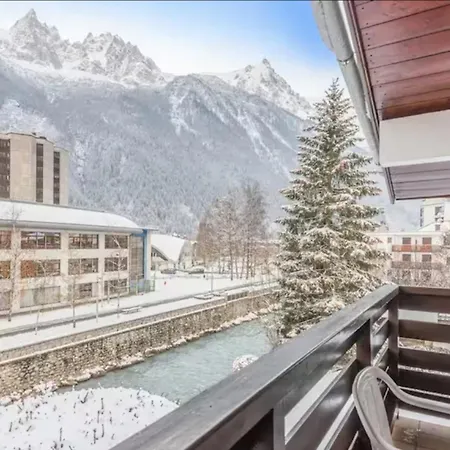 Center Parking Mont Blanc View Chamonix