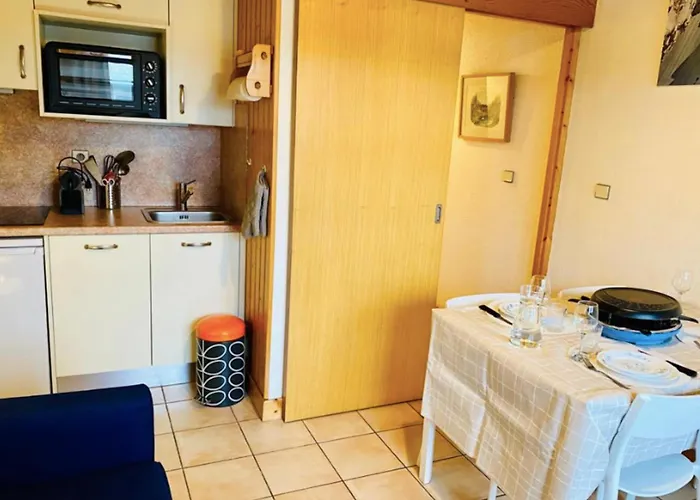 Flat In Centre With Parking